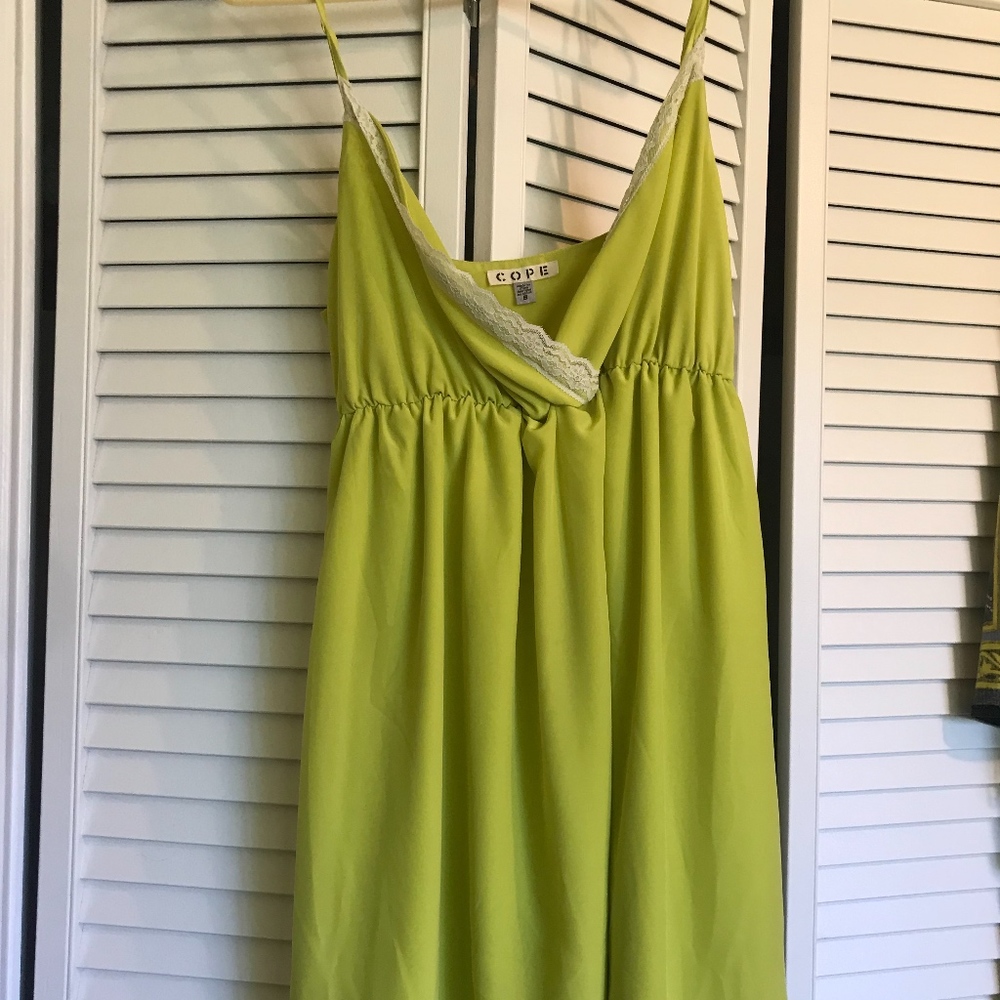 Neon Green Flowy Summer Dress with Lace Accents